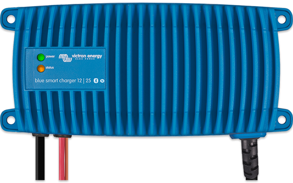 Victron Energy BPC240813006 - Blue Smart IP67 batteriladdare 24V/8A - Bluetooth - Offgridlagret.se