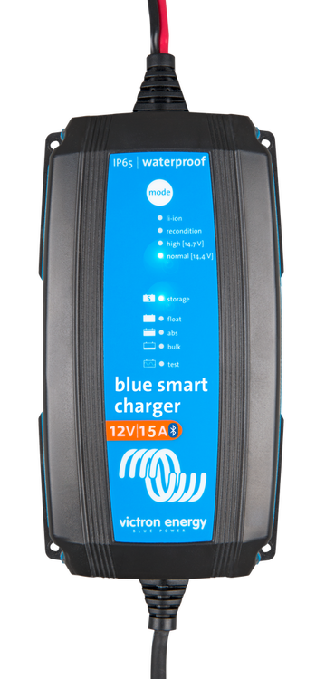 Victron Energy BPC122531064 - Blue Smart IP65 batteriladdare, 12V/25A - Bluetooth - Offgridlagret.se